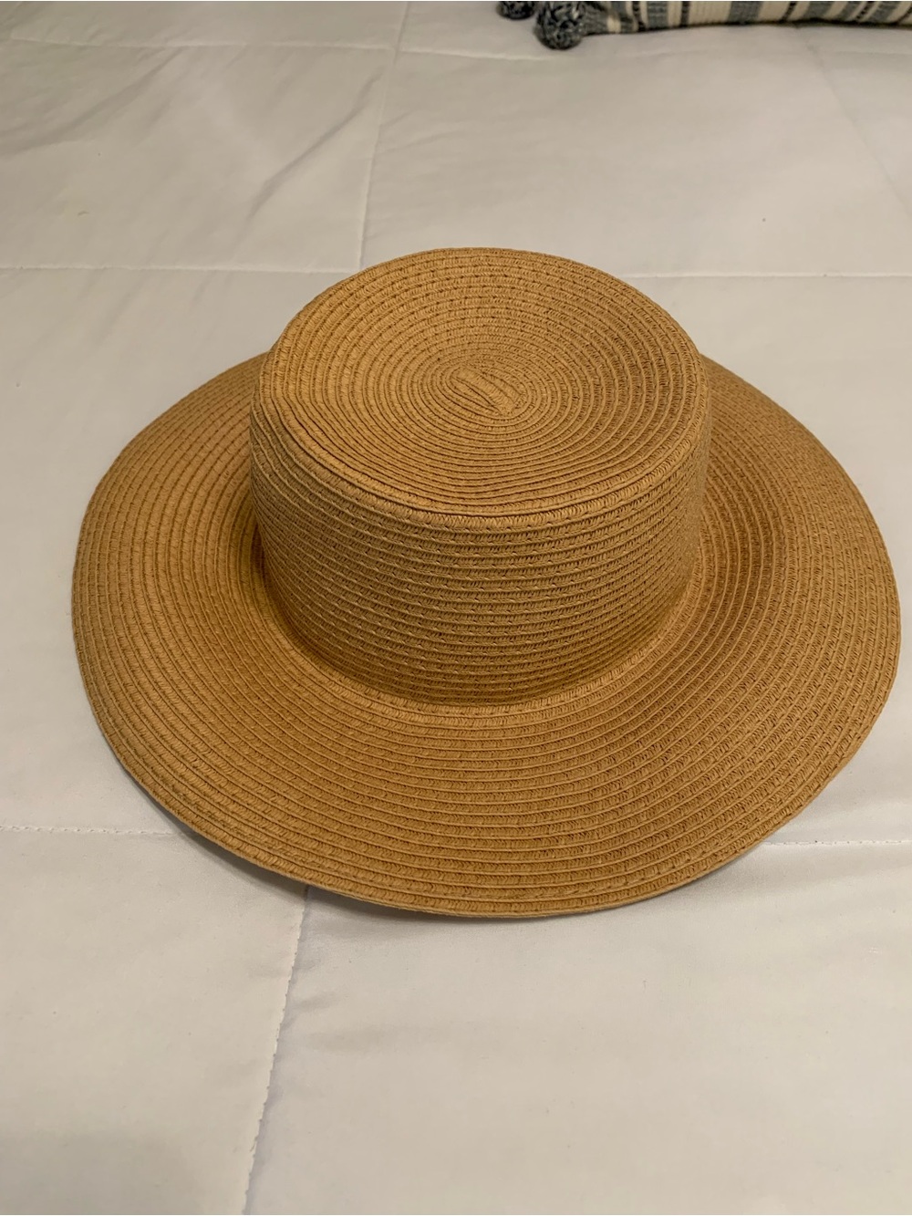 Old Navy Wide Brim Sun Hat in Tan